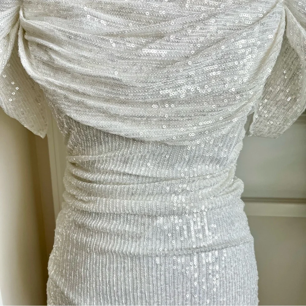 Hello Molly Frequent The Club Dress White Sz 6 - Picture 4 of 16
